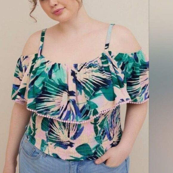 Torrid Top Womens Size 1x Cold Shoulder Smocked Boho Summer Tropical Crinkle Nwt - Picture 2 of 10